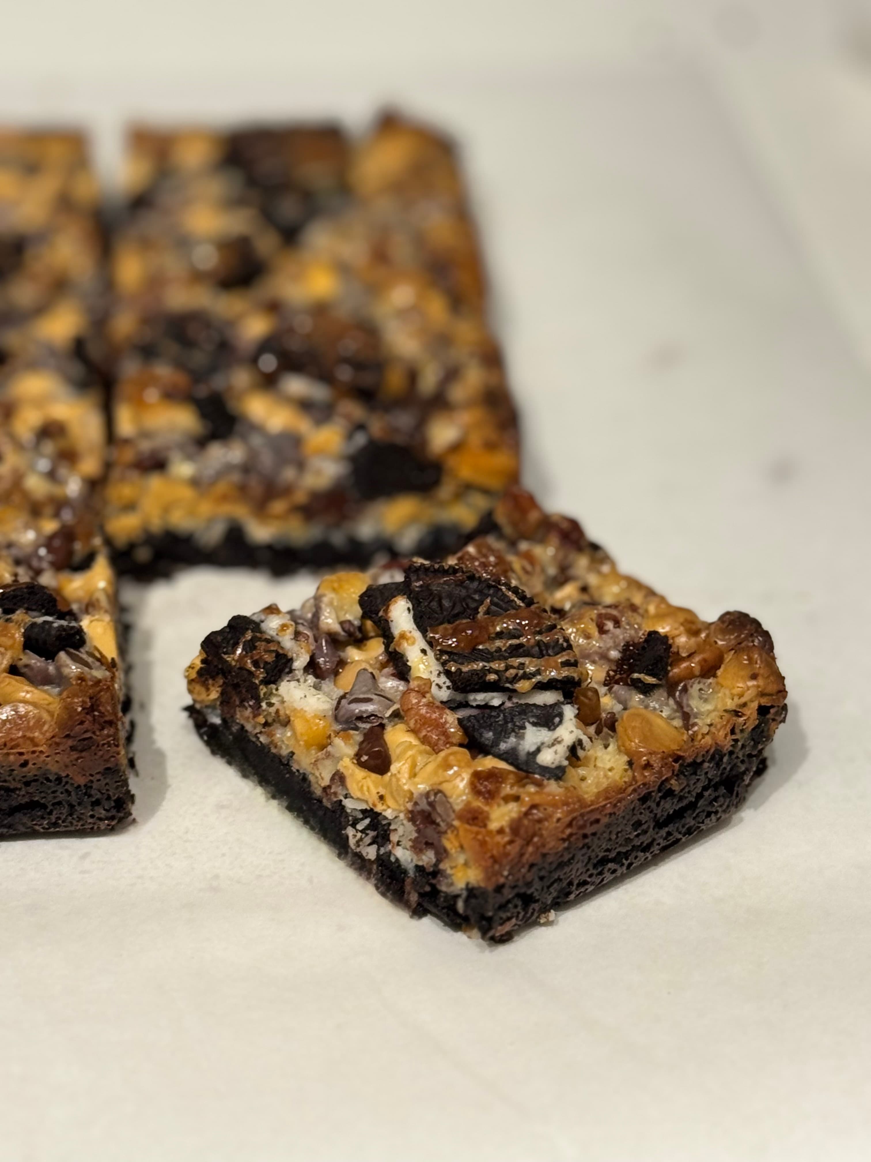 Magic Oreo bars